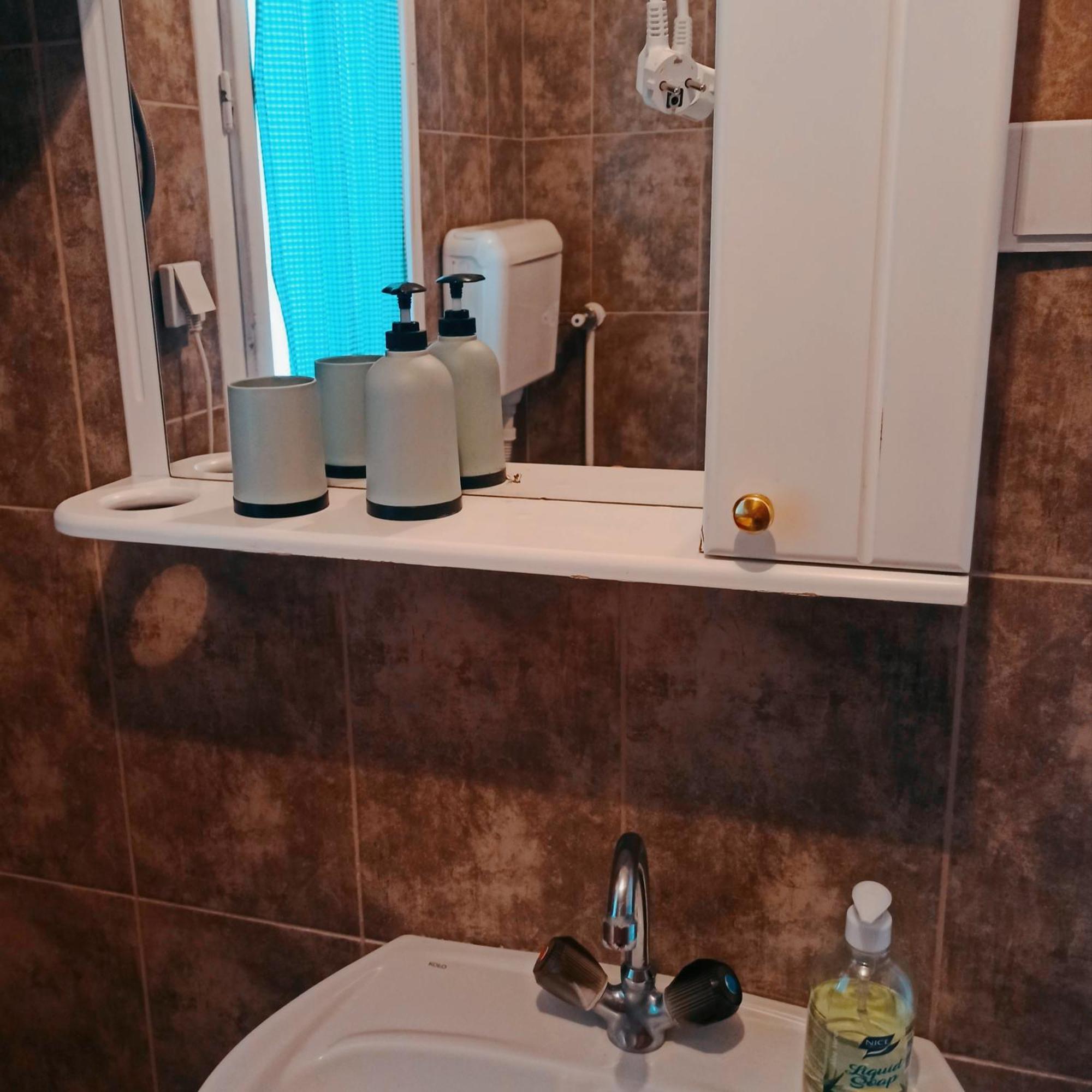 Despot s haus Appartement Kremna Kamer foto